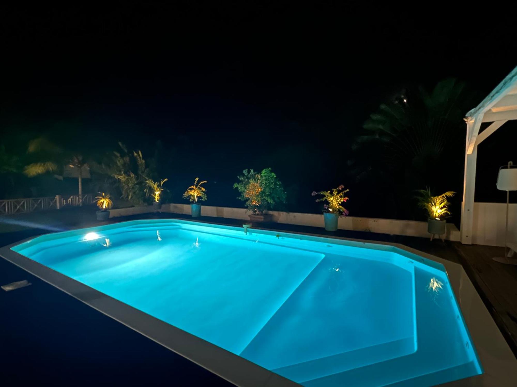 Spacieuse Villa Corossol Avec Piscine Et Jeux Exterieurs Le Gosier  Exterior foto